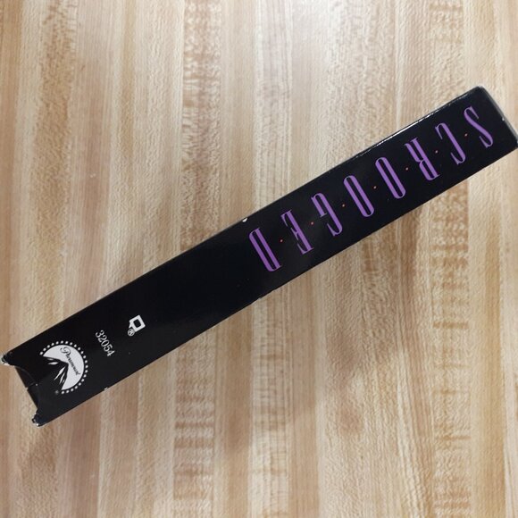 Scrooged 1988 VHS Richard Donner Bill Murray Carol Kane Christmas Carol Cult VTG - Picture 3 of 7